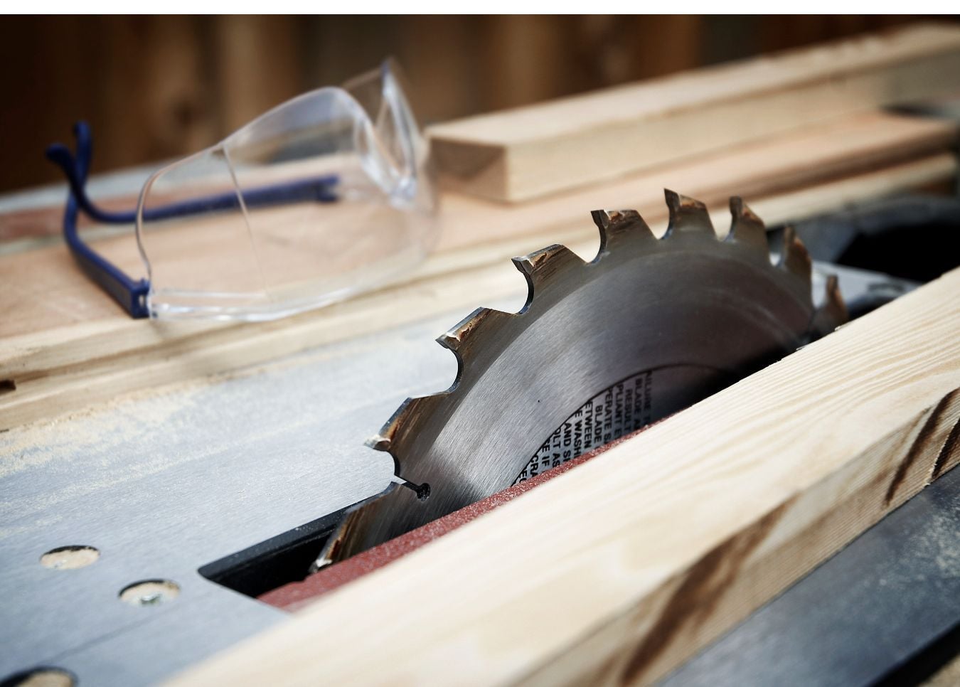 Cutting Edge Delivery Methods for Table Saws Cutting Edge Delivery Methods for Table Saws